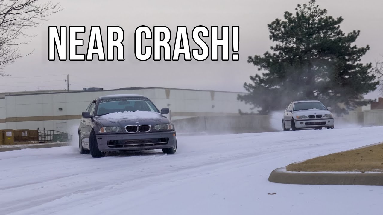 ILLEGAL STREET DRIFTING E46'S ON ICE!