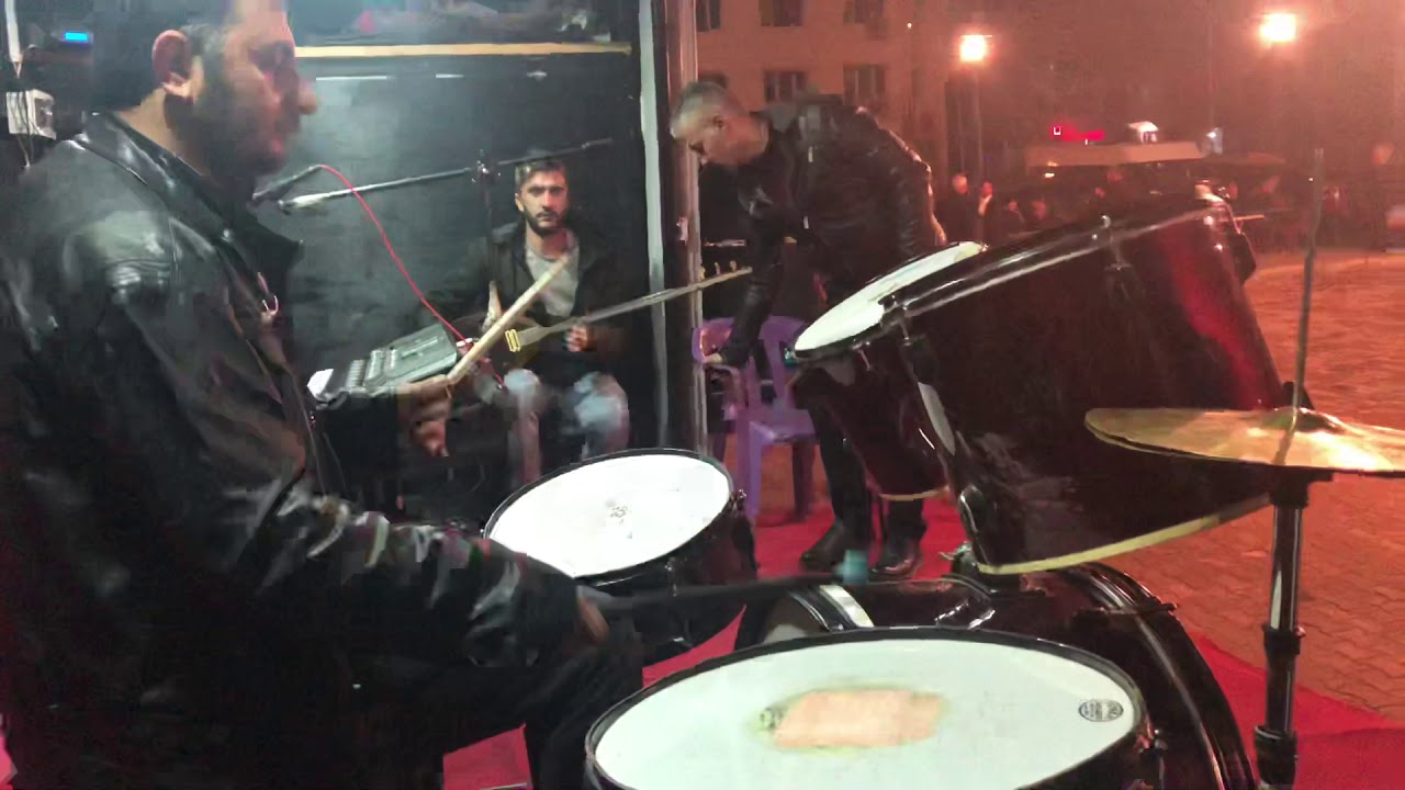 Eğdim söğüt dalını -ARDIL’LI MUTLU VE EKİBİ  baterist cumali ve murat ince