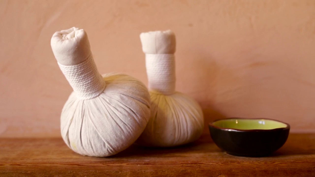 Massage aux pochons by LETIS FORMATION - Isabelle TROMBERT