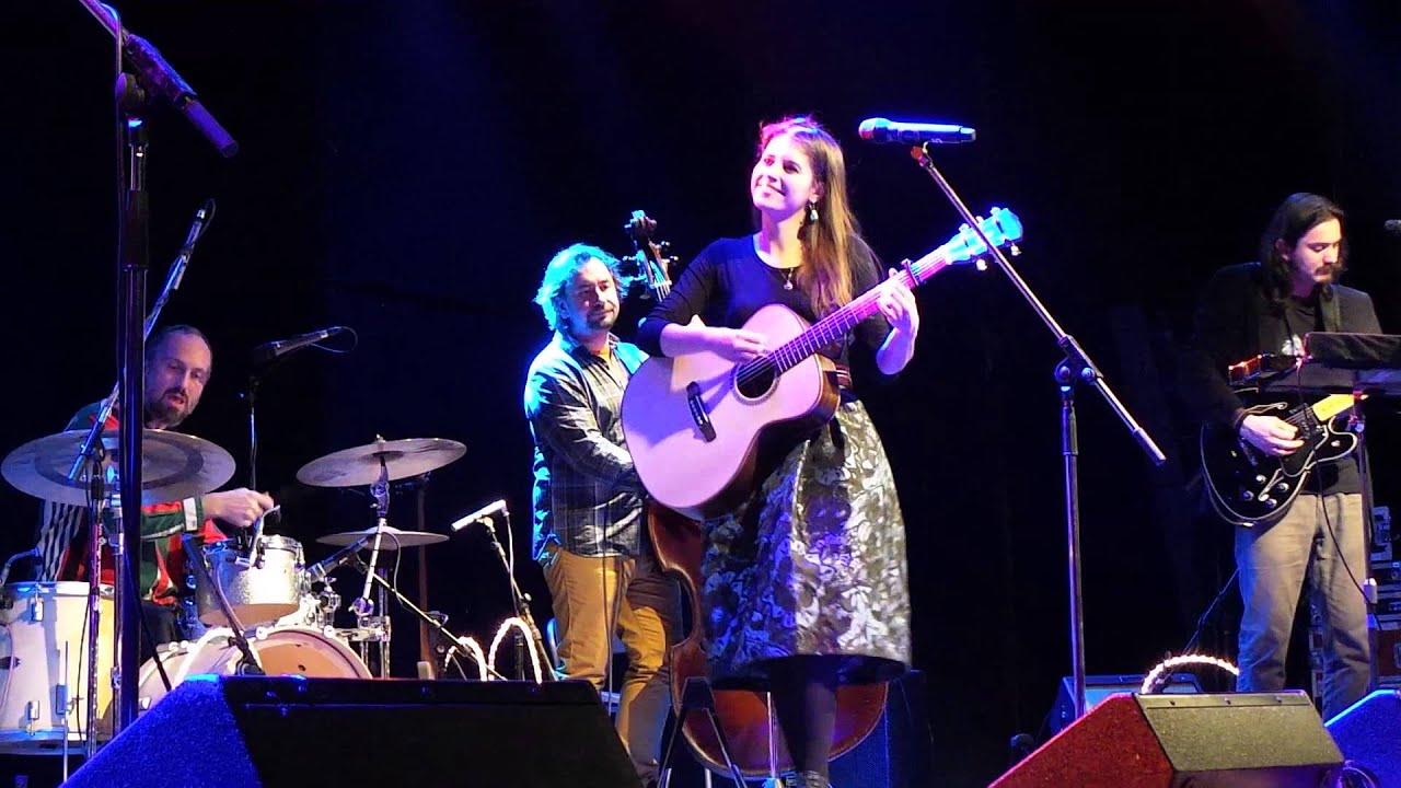 Sima Martausová  Vianočné šalali Bratislava 19.12.2014