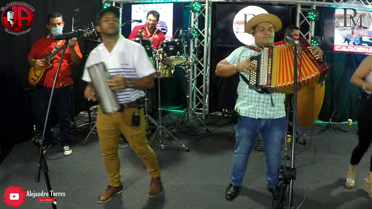 Me Enamore De Ti - Nazario Barrios y El Ritmo Distinguido (Alejandro Torres)