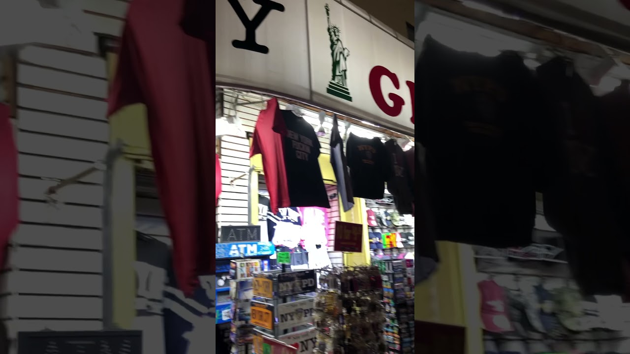 Gift shop in Chinatown NYC #shorts