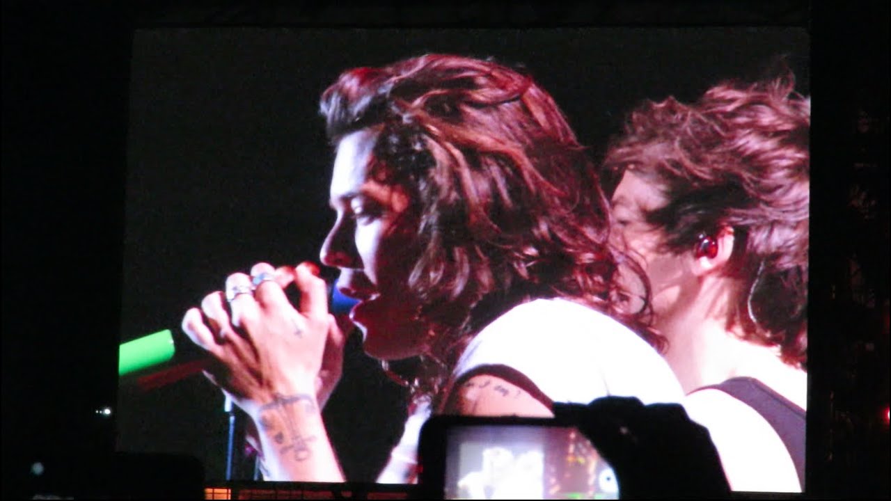 Night Changes - One Direction - Harry/Louis Centric - OTRa Minneapolis - July 26, 2015