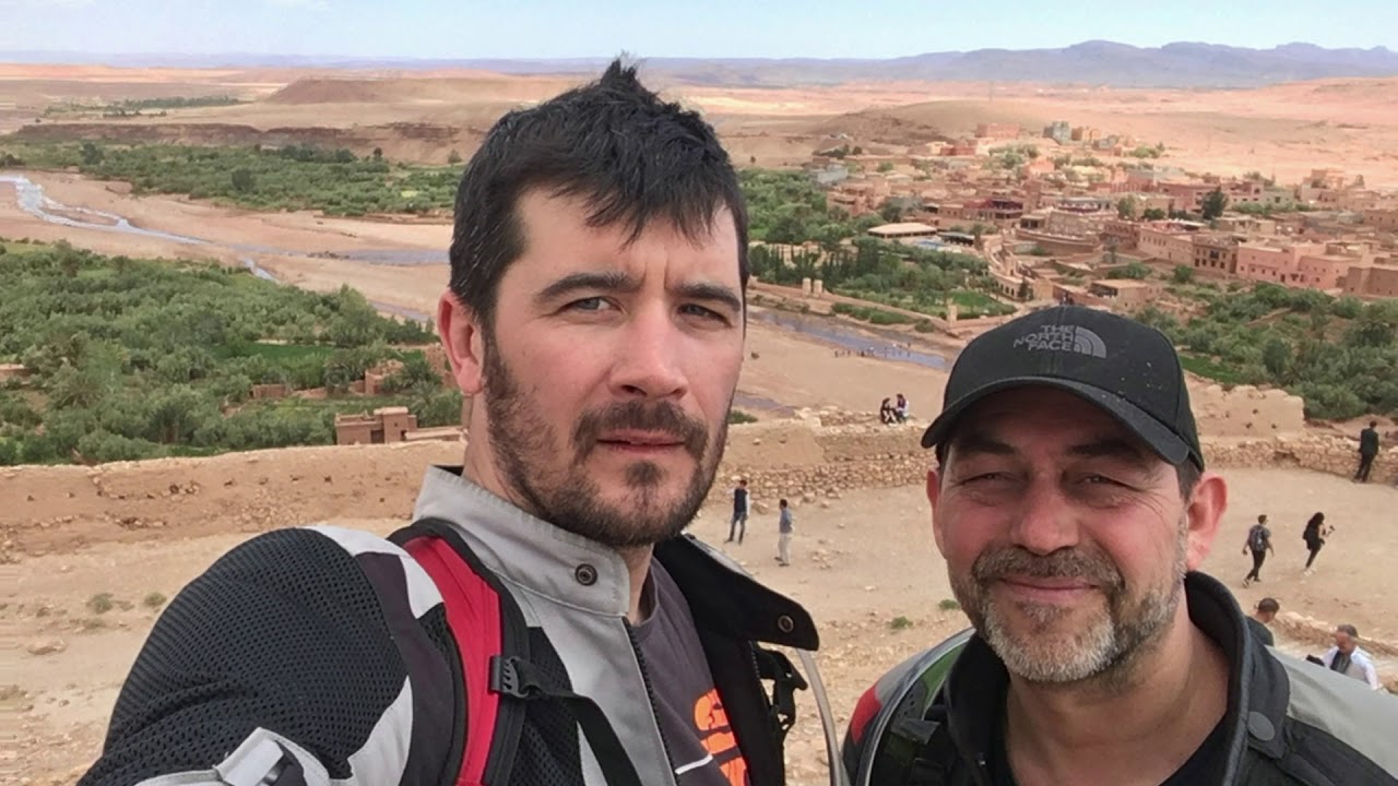 2 xr dans l'désert - EP07 - A Sunday in Ouarzazate