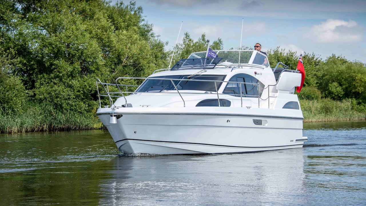 Haines 320 Aft Cabin Cruiser Walk Round - Boat Now Sold