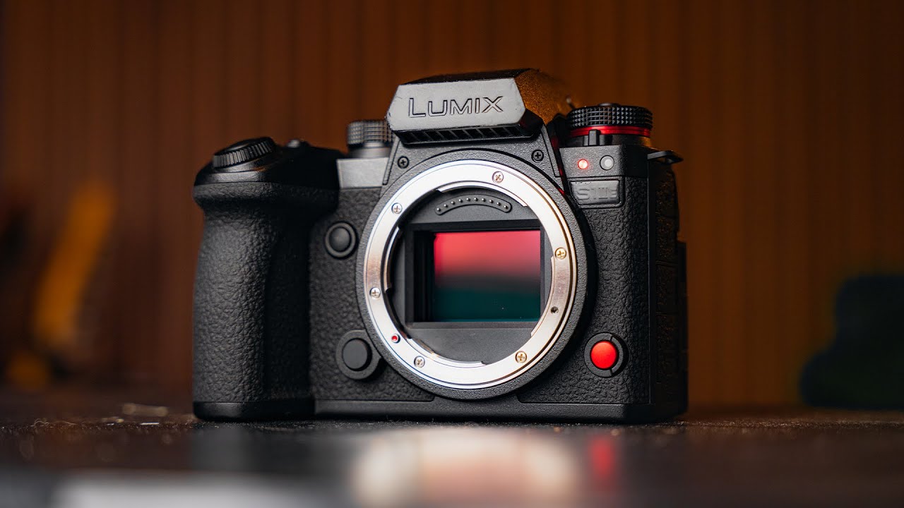The ONLY full frame hybrid under $2500 I&rsquo;d actually buy - Lumix S1IIE