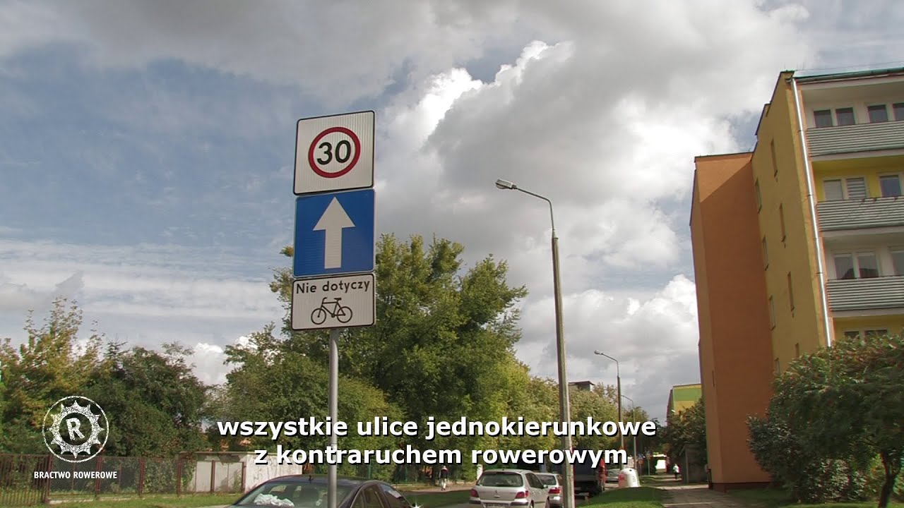 Radom. Wszystkie ulice jednokierunkowe z kontraruchem rowerowym