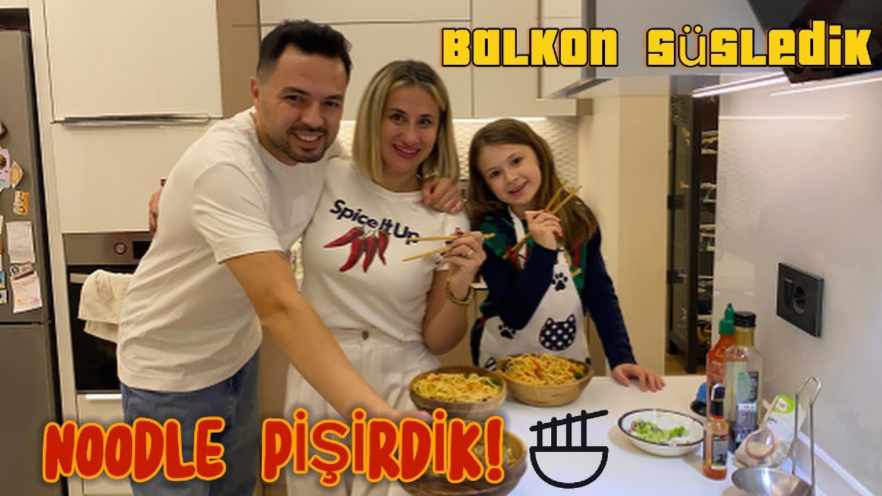 SOKAK LEZZETLERİ 💕 KÜÇÜK ŞEF İLE EVDE NOODLE'IMIZI YAPTIK  🍜  BİZ EV YAPIMI SEVİYORUZ :)