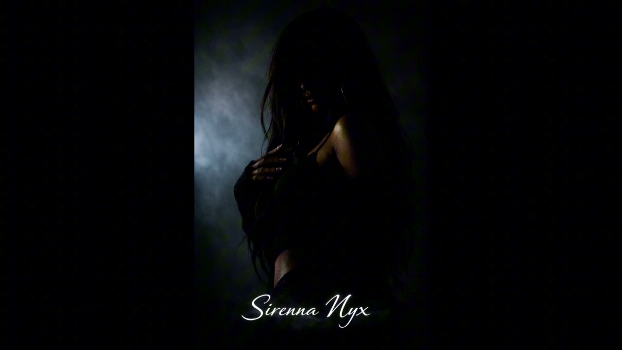 Sirenna Nyx &ndash; &ldquo;Don&rsquo;t Play With My Heart&rdquo; (Prod. by LaxMob) [official album art visualizer]