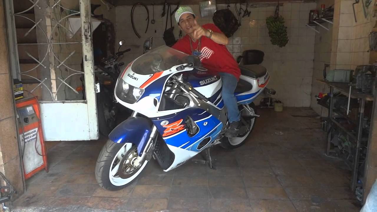Mc Champions - Eu Vou Que Vou -  (Videoclipe Oficial)
