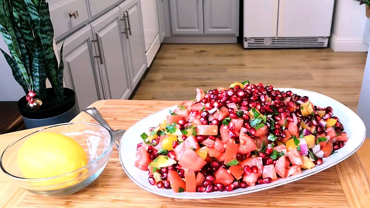 Bright Fresh Colorful Salad | Pomegranate and Tomato |The Best Salad Recipe for A Healthy Meal!