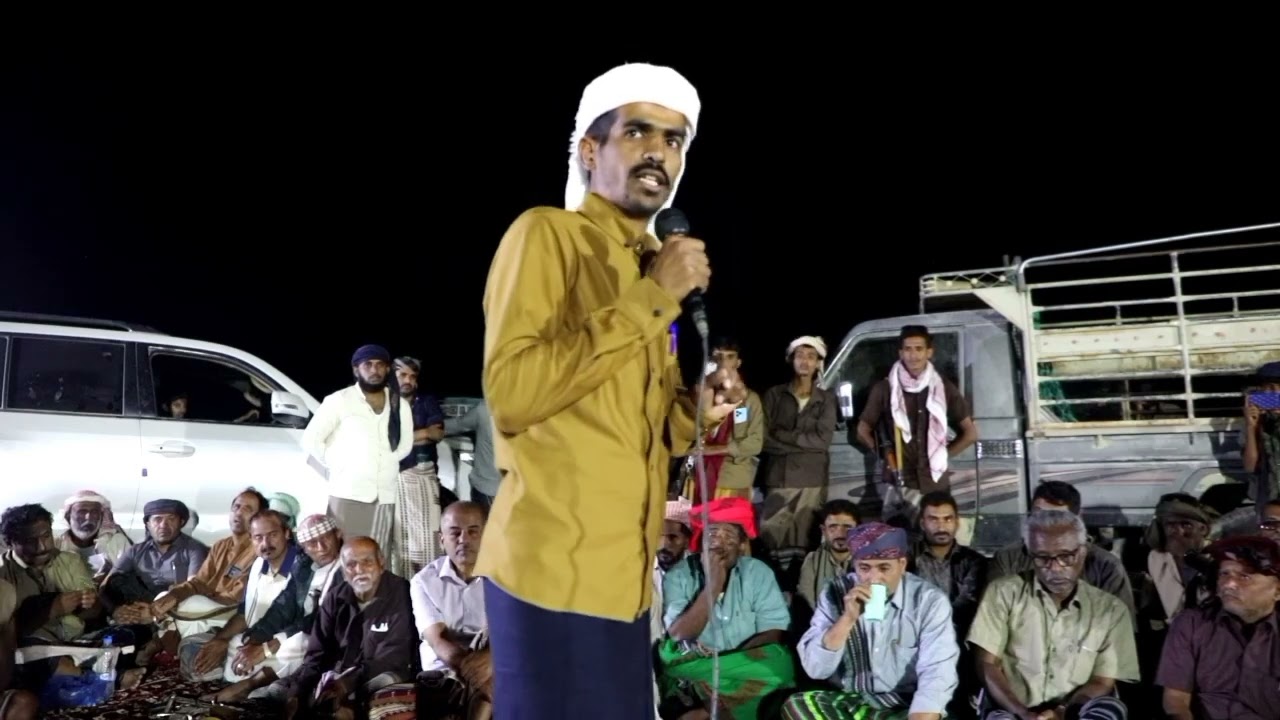 مقتطفات من مقدم الحفل وتكريم  في العواد السنوي الرابع لقبيلة بيت القرزات القسم الاول