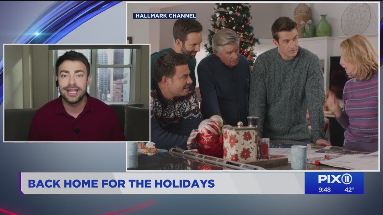'The Christmas House 2' star Jonathan Bennett talks Hallmark sequel
