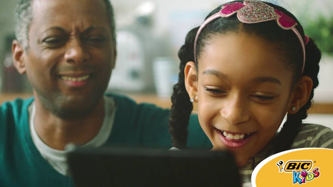 BIC&reg;Kids DrawyBook, le nouveau cahier de coloriage interactif avec r&eacute;alit&eacute; augment&eacute;e