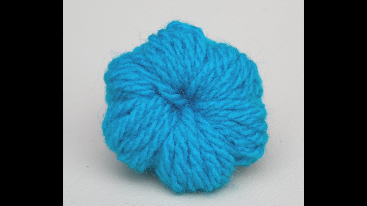 Crochet a Puff Stitch Flower #howtocrochet flower