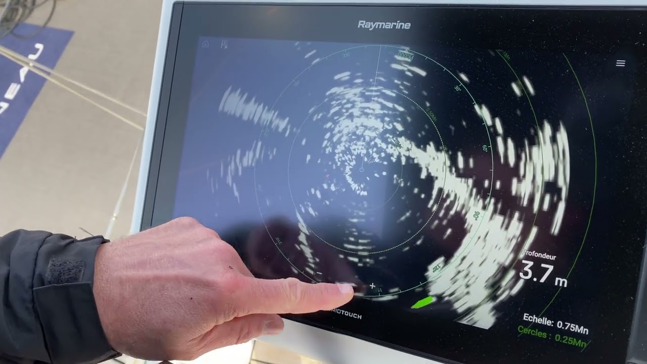 Tuto Raymarine: les fonctions du radar Quantum Doppler Q24D!