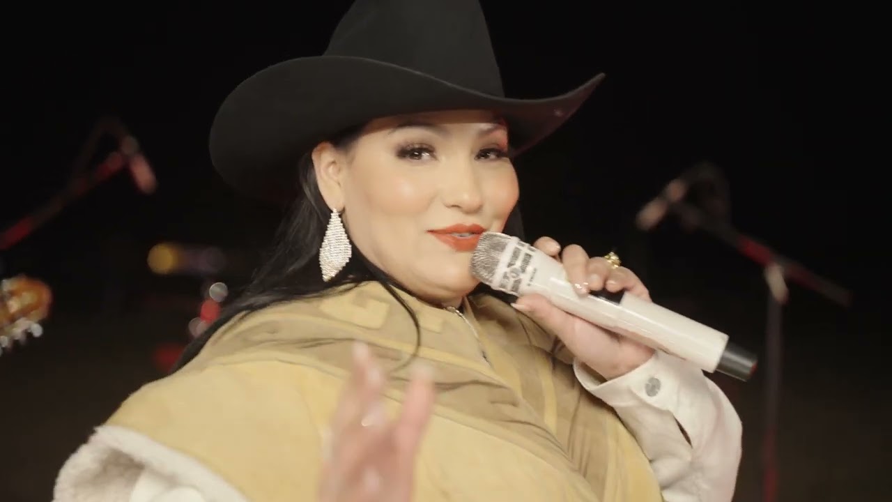 Lili Zetina - Se Tenia Que Decir Y Se Dijo (En Vivo)