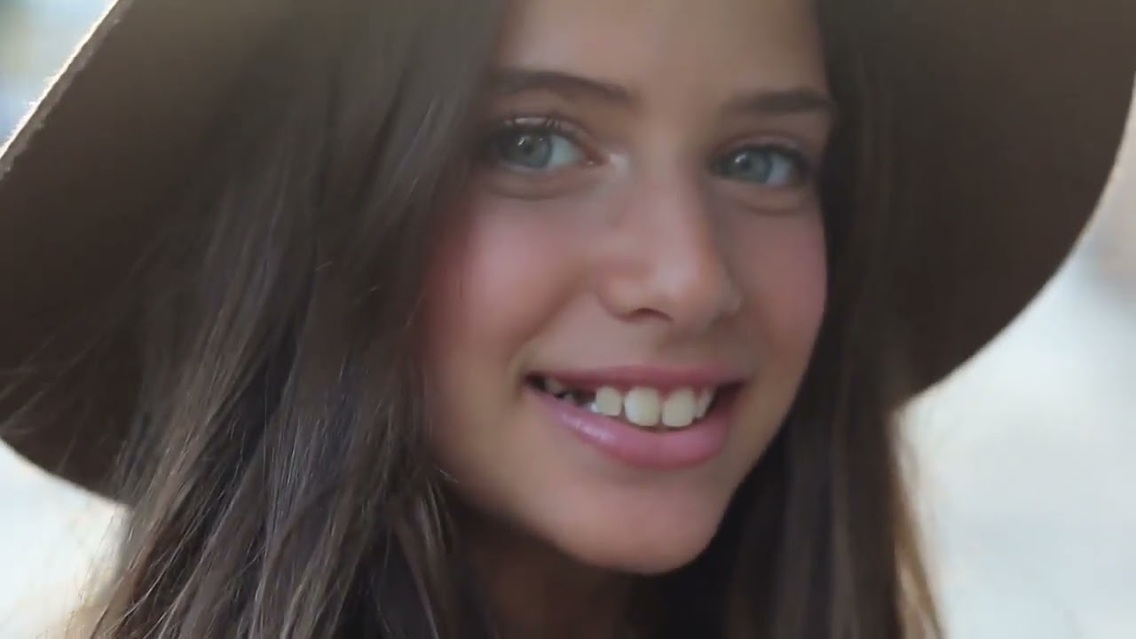 בוק בת מצווה ליאן מונין