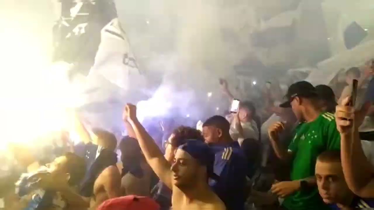 Show da Torcida do Cruzeiro no Clássico / Orgulho da Nação Azul / A Maior de Minas