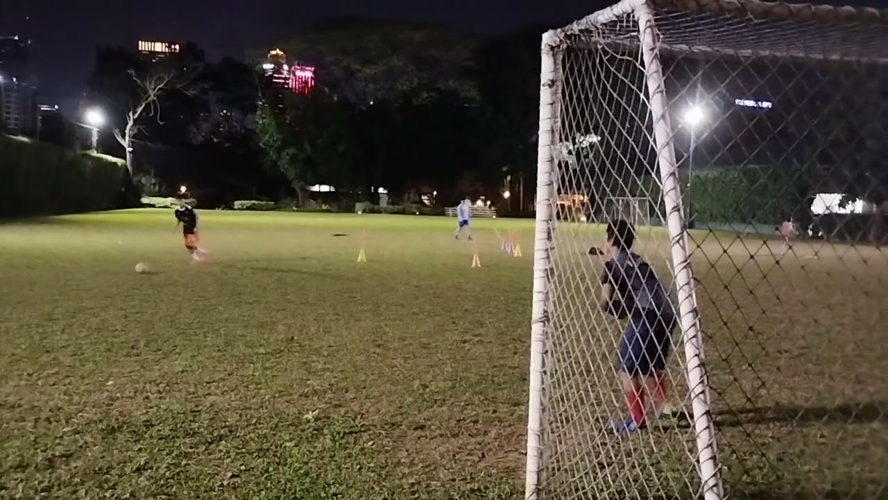 1v1 goal keeping 