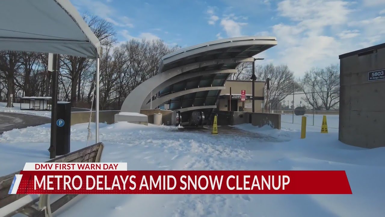 Metro delays amid snow clean up