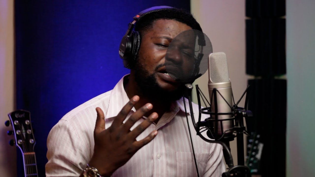 Coup de coeur_Acoustic version | Min. Olivier Boaz | Live at Elwave Studio.