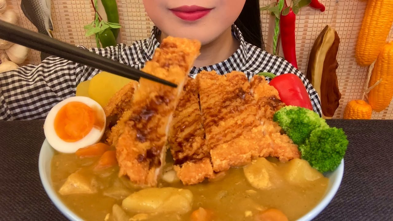 [MUKBANG] Japanese Style Curry and Rice with Chicken Cutlet [ASMR Eating Sounds] 먹방, 咀嚼音