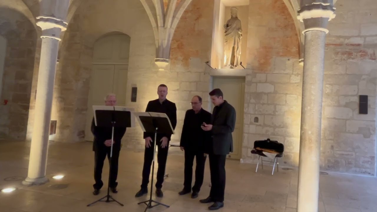 O Magnum mysterium - Les Chantres du Thoronet