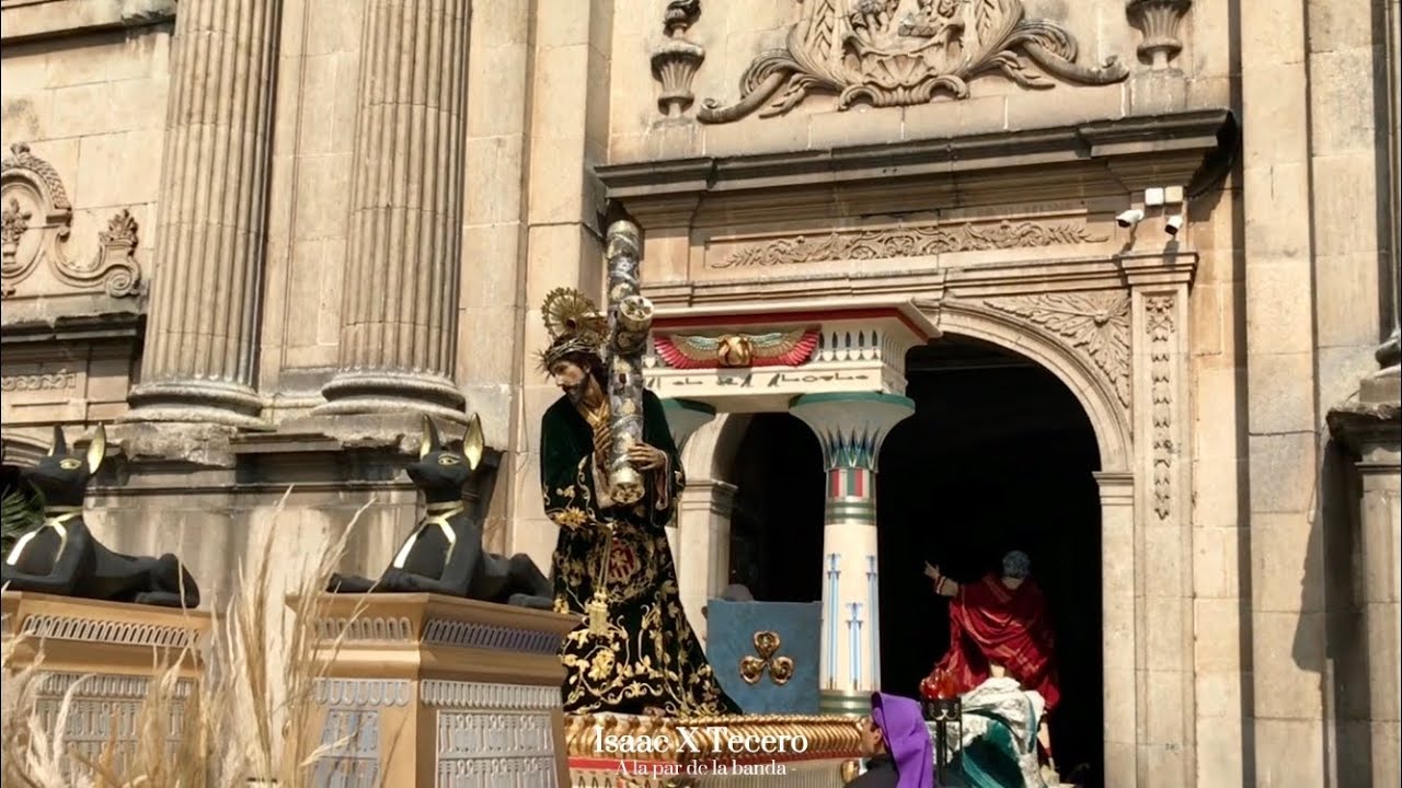 “SE MURIÓ MI PAPÁ” (Señor de la Merced) || Entrada Jesús de la Merced ~ Viernes Santo 2023