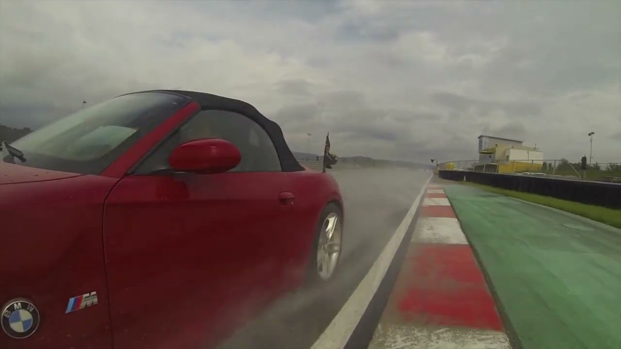 Driften BMW Z4M Roadster Wachauring in Melk