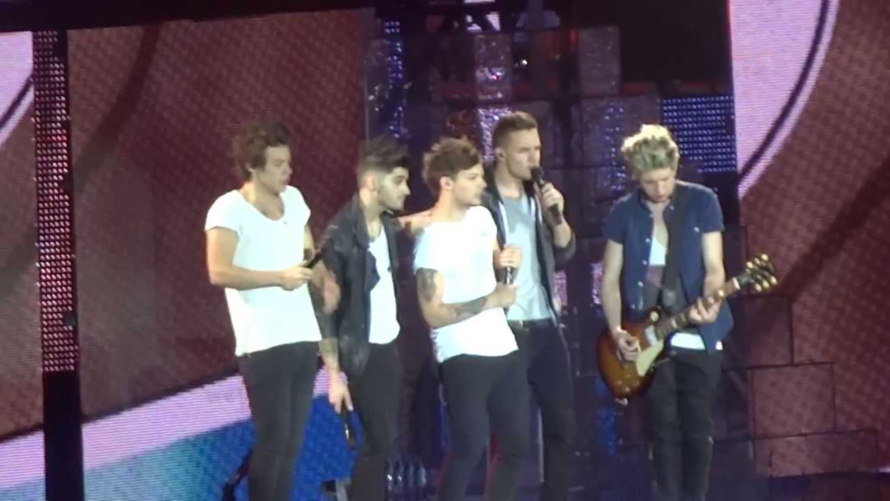 One Direction - Teenage Dirtbag -Stockholm, Sweden