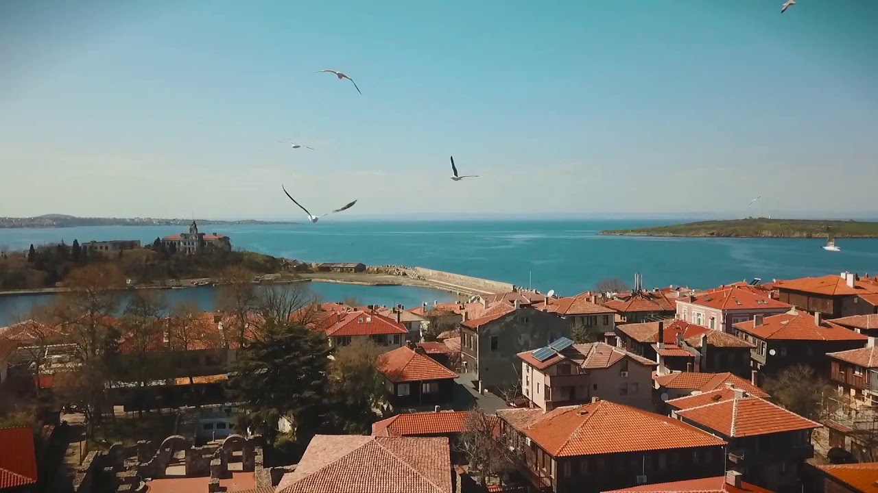 Fishing village 