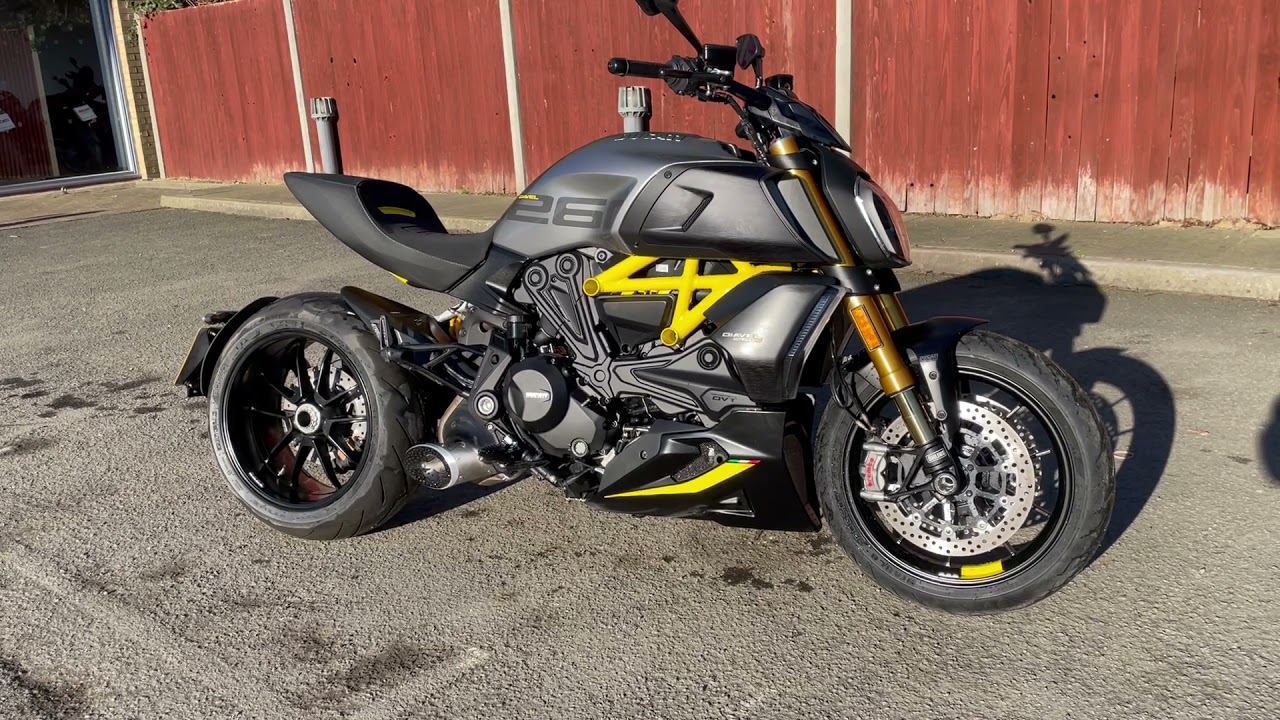 Ducati Diavel 1260s Black & Steel Yellow Trellis - TERMIGNONI TITANIUM EXHAUST! Walk around