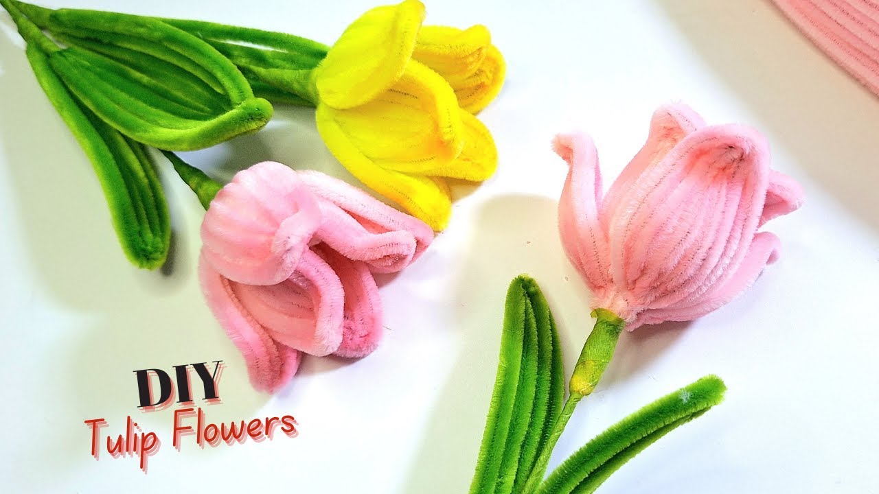Create a Beautiful TULIP Flower Craft Using Pipe Cleaners!