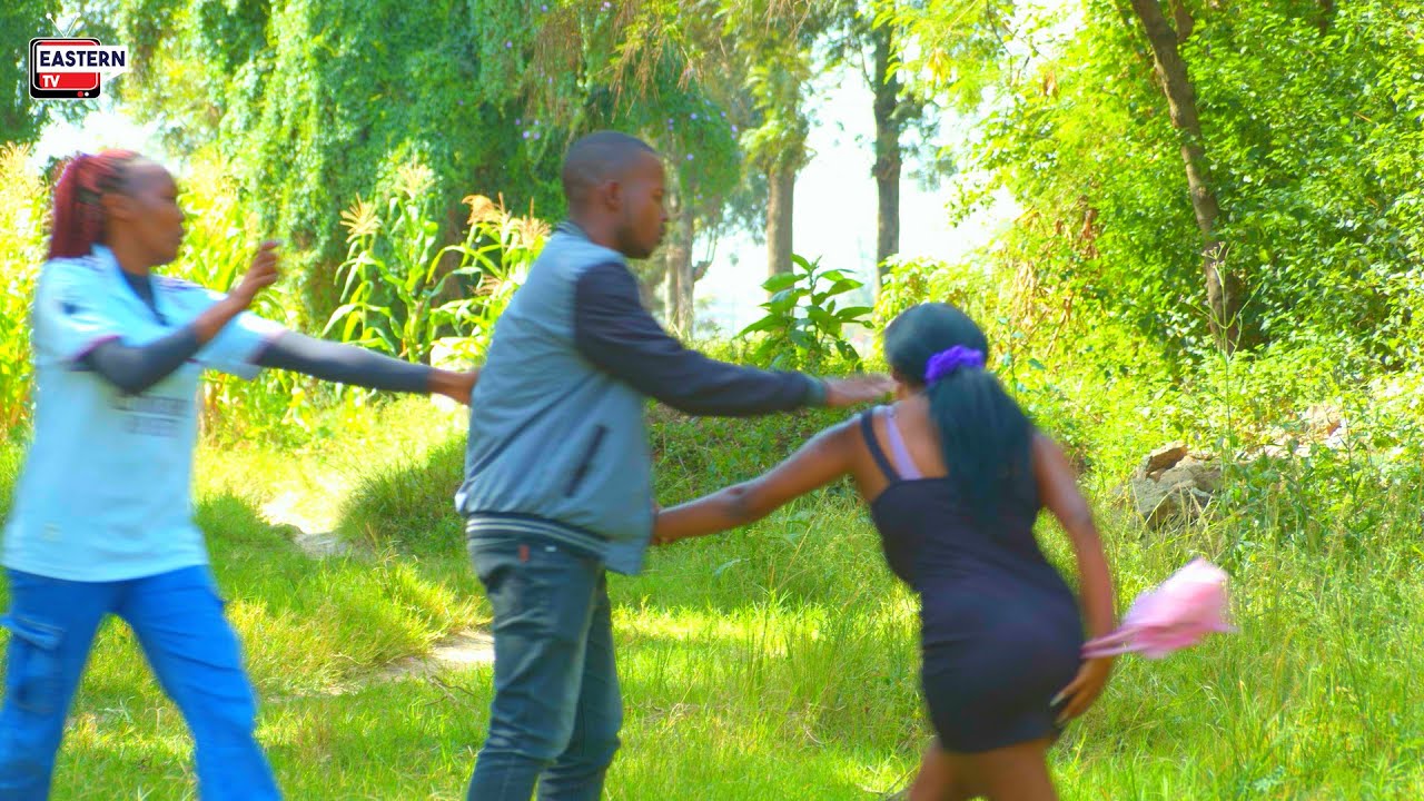 Wife Secretly Uses Wedding Rings in W!tchcr@ft to Ensure Husband Never Gets a Child