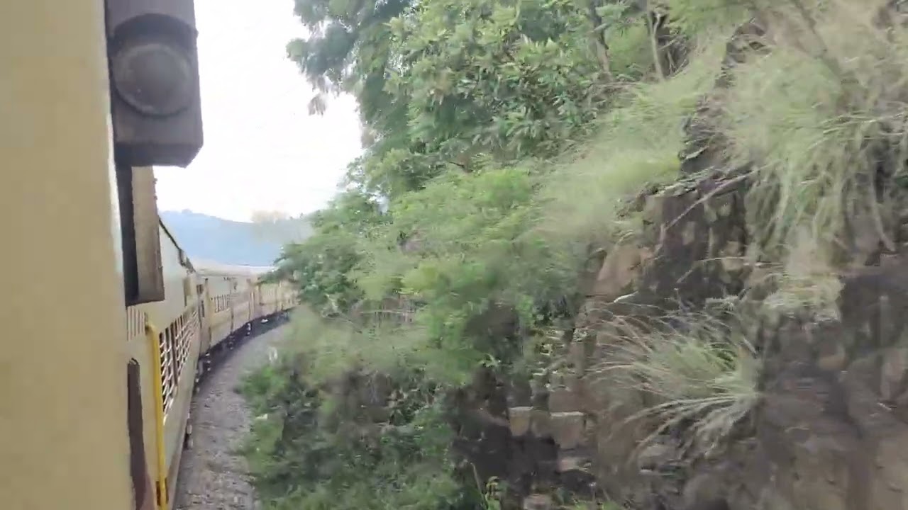 Vyasanakeri to Hospet #HOSPET #VYASANAKERI #mspl  #tunnel #nature