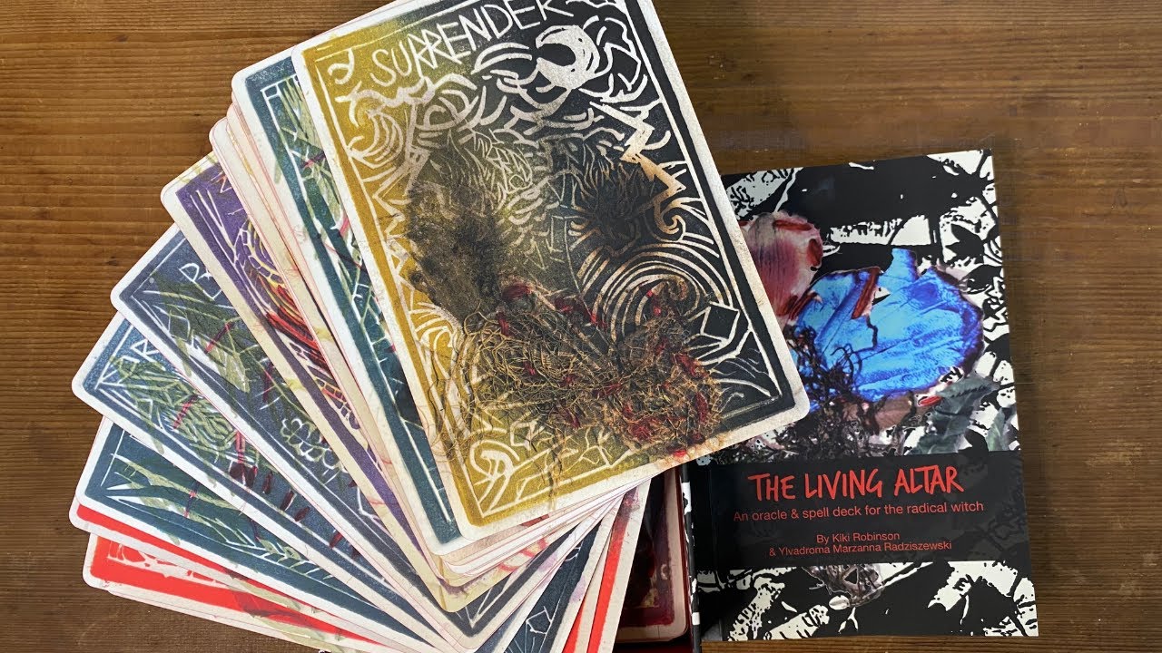 Quick Flip-through: The Living Altar Oracle Deck
