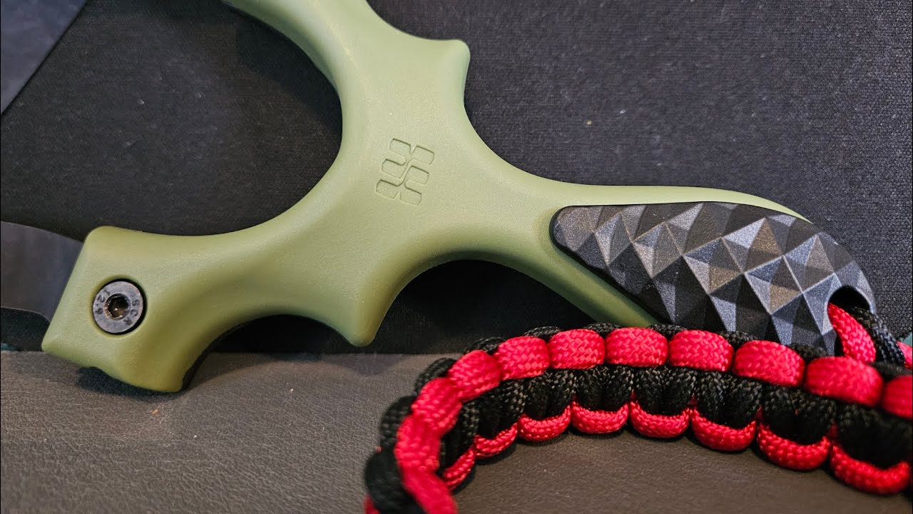 How I make a paracord Lanyard.   #slingshot #catapult #adventure #fun #edc #tools 