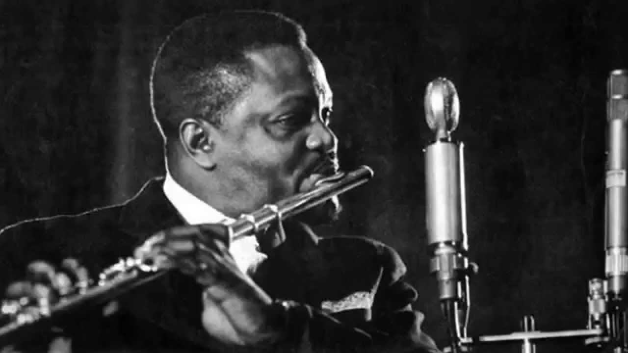 Blues March - Leo Wright