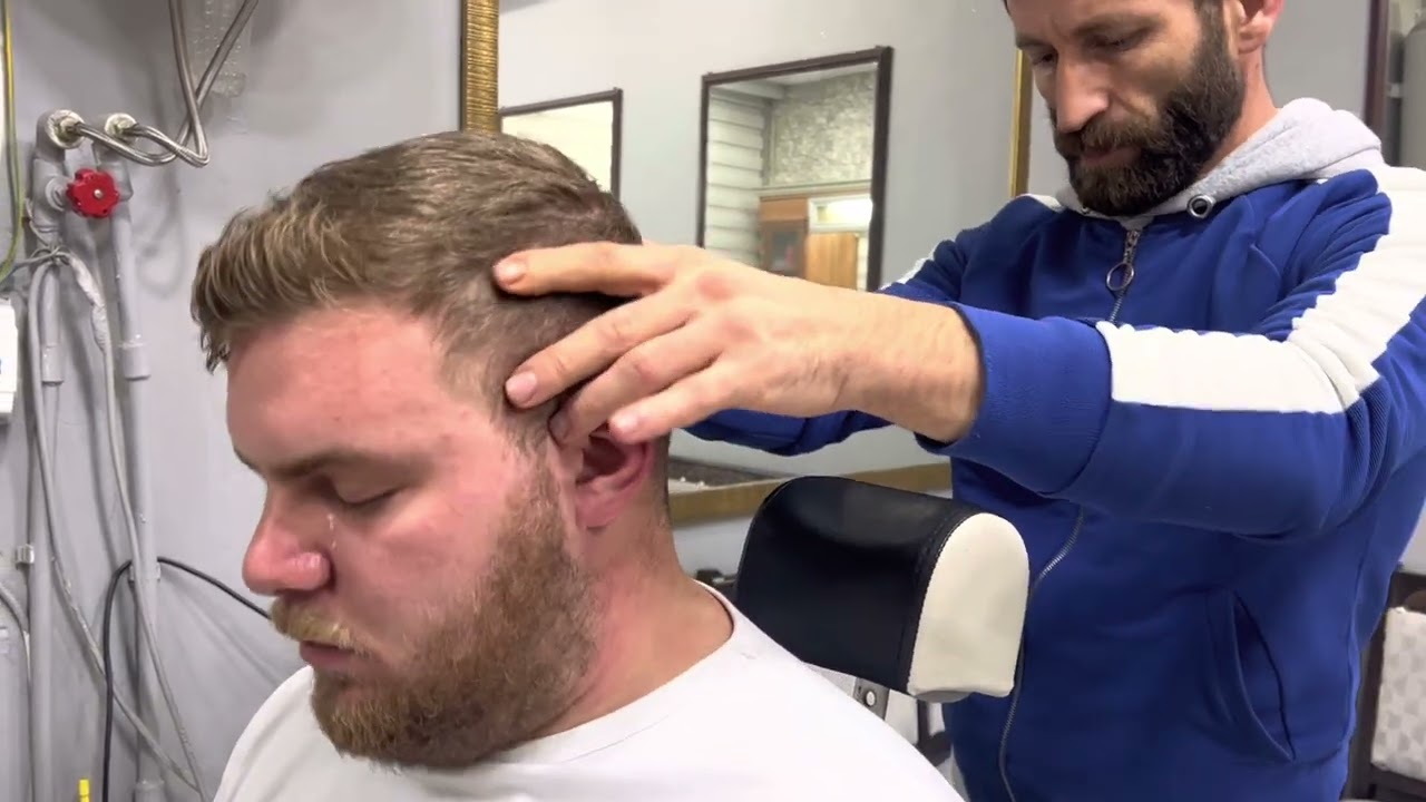 Soner asmr massage #massage #relax #asmr #barber #soft #neckcrack @asmrbarbersess