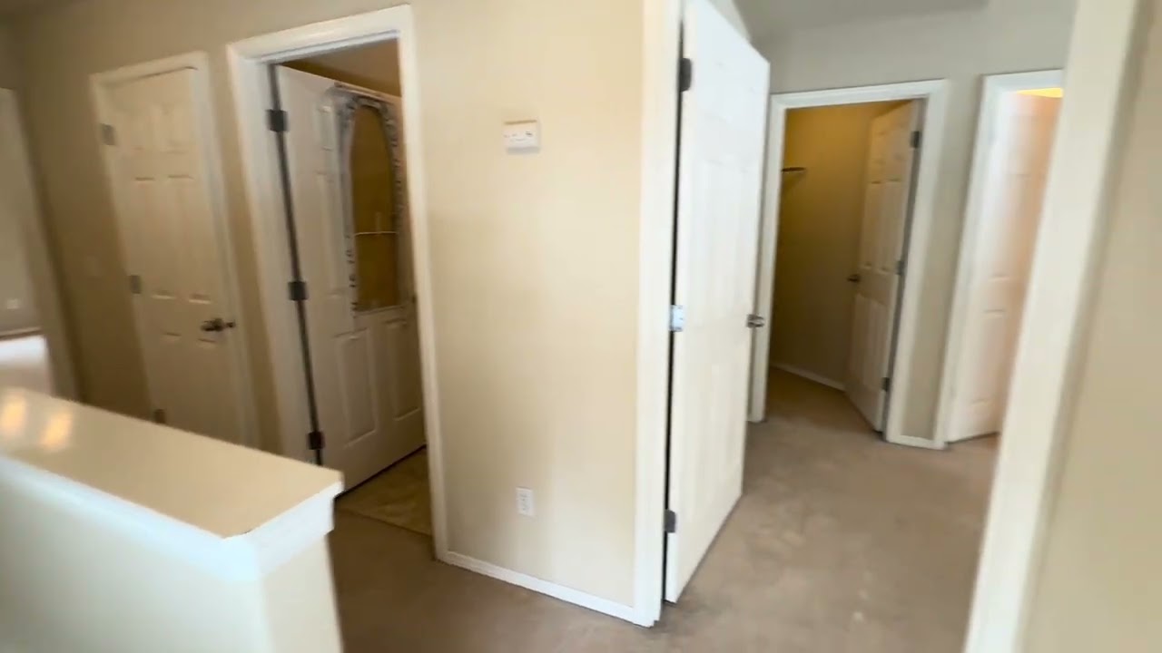 Beautiful 2 Bed/2.5 Bath - River Canyon Estates 