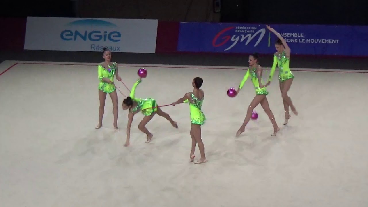Ensemble Ouzbebekistan Cordes Ballons Thiais 2018 finale