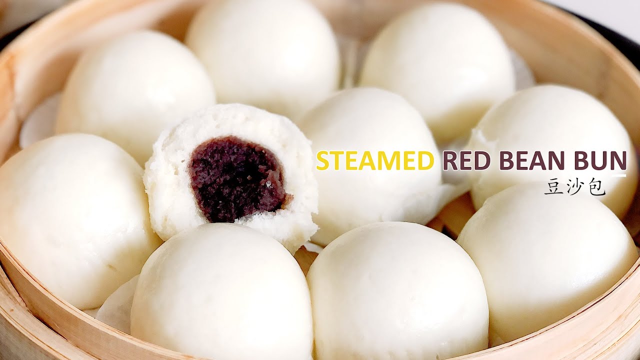 Chinese Steamed Red Bean Bun | 豆沙包的做法