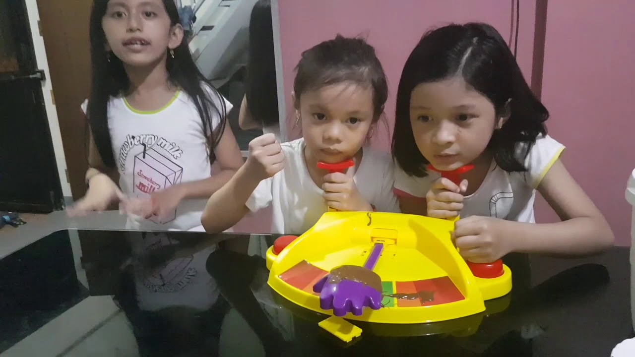 Pie Face Showdown (Nutella Version)