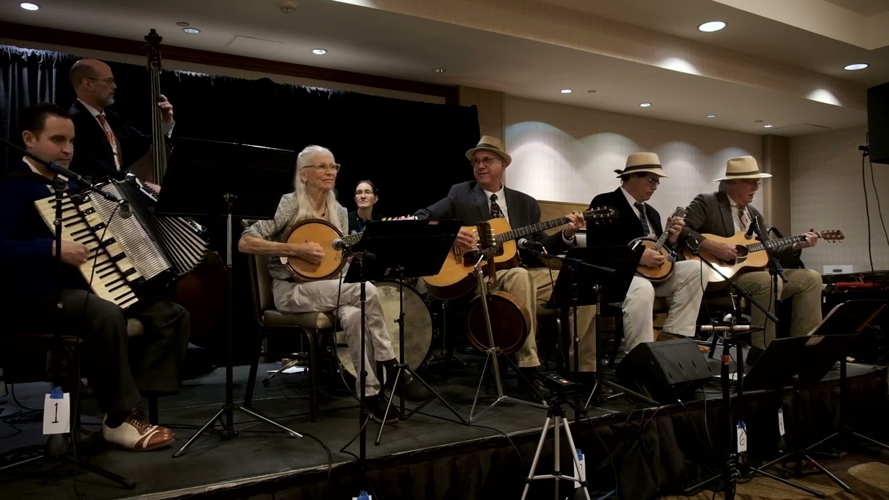 WCRF22 Easy Winners - Creole Belles