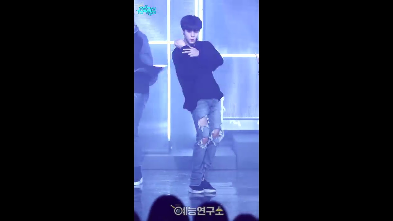 [예능연구소] 업텐션 하얗게 불태웠어 우신 Focused @쇼!음악중심_20161119 White Night UP10TION WOOSHIN
