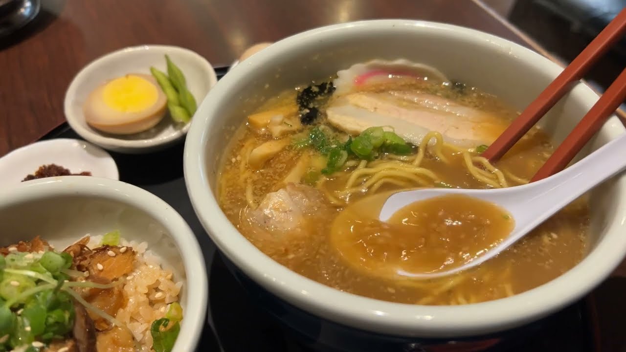 Shoyu Ramen, Hokkaido Ramen Santouka, Vancouver