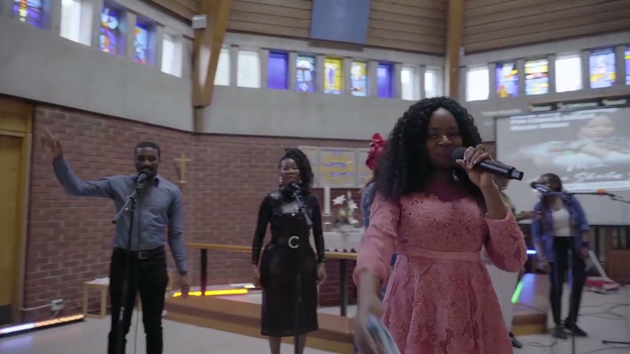 Minister Alice Sheila Jones New Day  music album pre-launch concert  2022 Bergen Norway