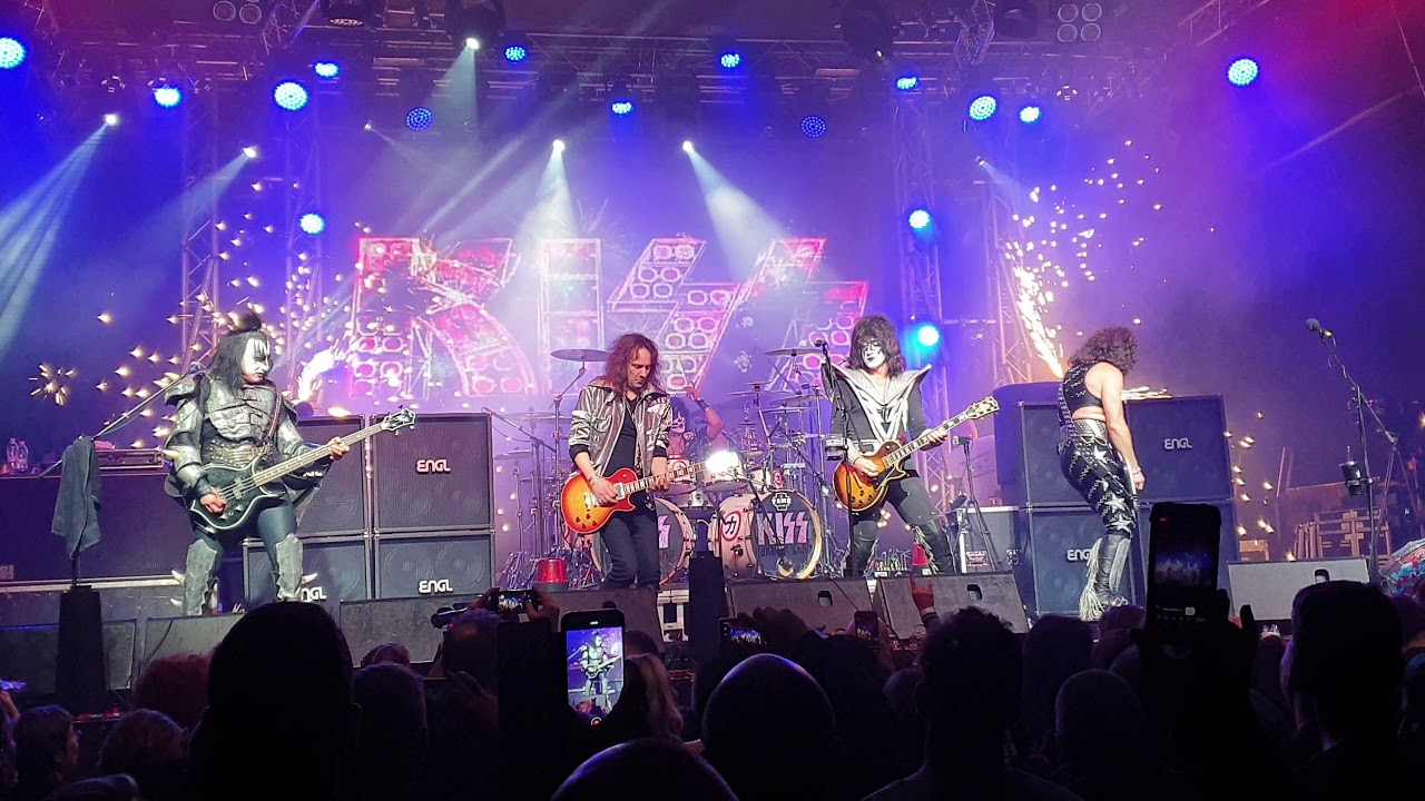I wanna rock n roll all night - KISS Forever Band 2020.01.24. Budapest