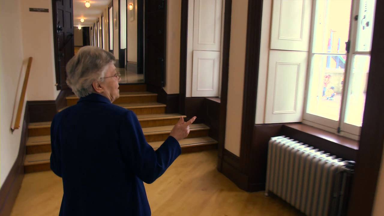 Visite de l'entr&eacute;e du Monast&egrave;re des Ursulines de Qu&eacute;bec